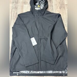 NWT Ozark Trail Hooded Soft shell Black Rain Jacket W/Hood Size Large  MSRP $27
